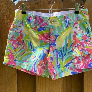 Lilly Pulitzer Callahan shorts size 00
